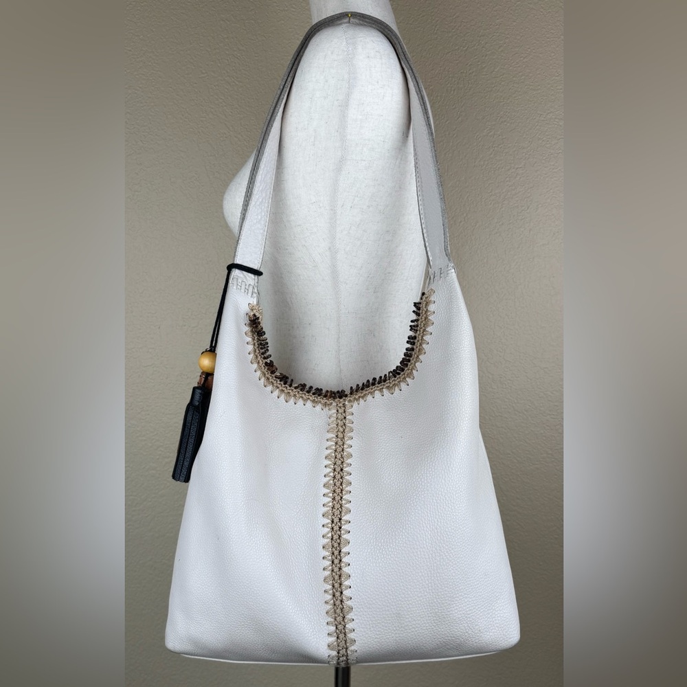The Sak Huntley Hobo Bag. Ecru.Soft, Pebbled Leather w/Fabric Turquoise Interior - Picture 10 of 16